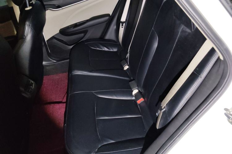 Used Buick GT 2018 15T Dual-Clutch Advanced Model China V Standard Left Rear Seat