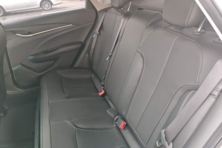 Used Buick GT 2018 18T Automatic Elite Model Left Rear Seat