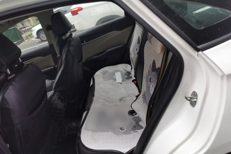 Used Buick GT 2018 15T Dual-Clutch Elite Model China V Standard Left Rear Seat