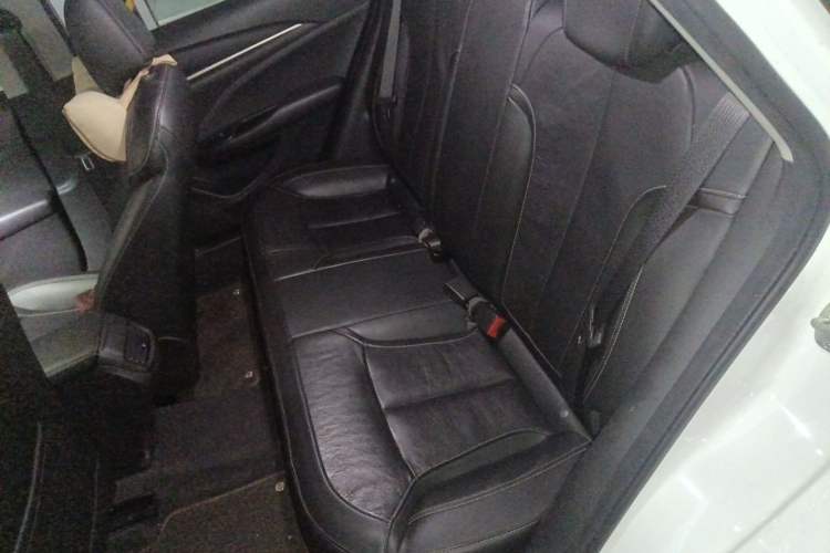 Used Buick GT 2018 18T Automatic Elite Model Left Rear Seat