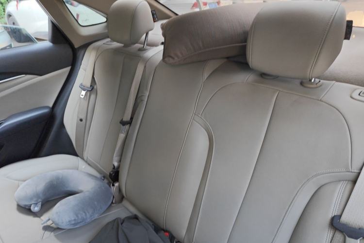 Used Buick GT 2018 15T Manual Elite Version China V Standard Left Rear Seat