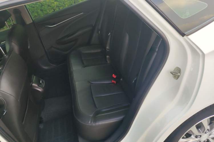 Used Buick GT 2018 18T Automatic Elite Model Left Rear Seat