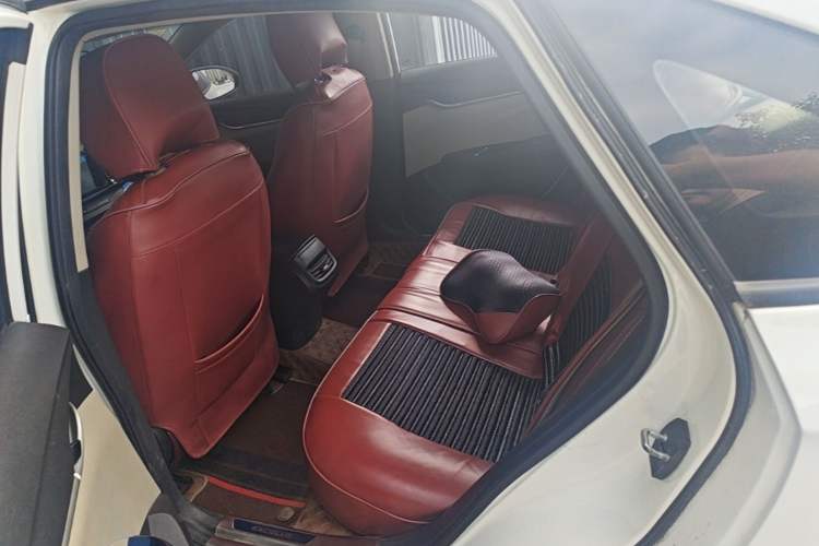 Used Buick GT 2018 15T Dual-Clutch Advanced Model China V Standard Left Rear Seat