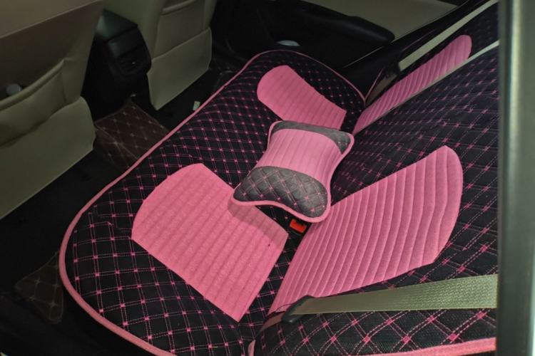 Used Buick GT 2018 15T Dual-Clutch Elite Model China V Standard Left Rear Seat