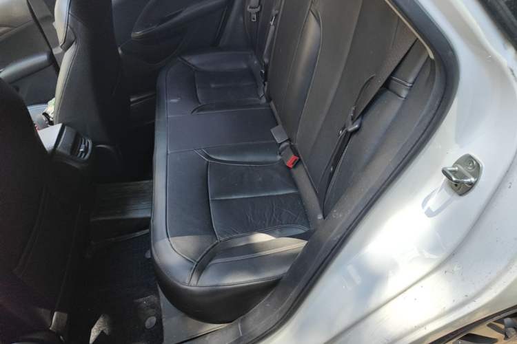 Used Buick GT 2018 18T Automatic Elite Model Left Rear Seat