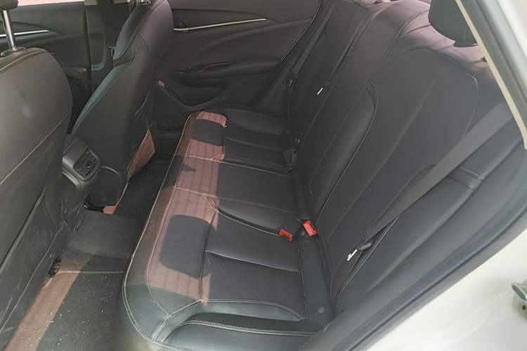 Used Buick GT 2018 18T Automatic Elite Model Left Rear Seat