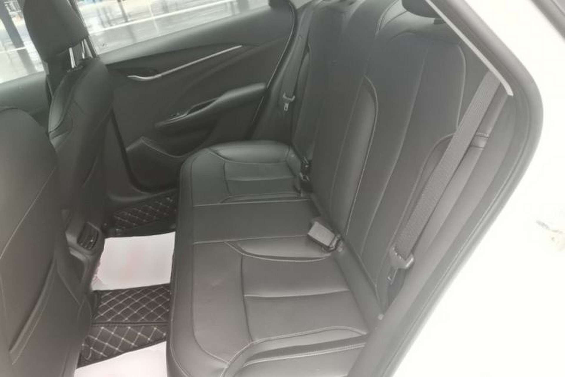 Used Buick GT 2018 18T Automatic Elite Model Left Rear Seat