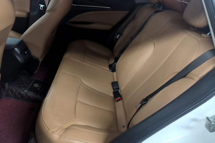 Used Buick GT 2018 18T Automatic Flagship Model Left Rear Seat