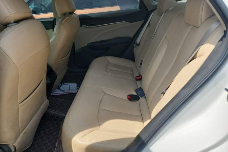 Used Buick GT 2018 15T Dual-Clutch Advanced Model China V Standard Left Rear Seat