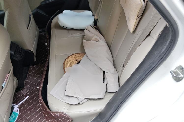 Used Buick GT 2018 15T Manual Elite Version China V Standard Left Rear Seat