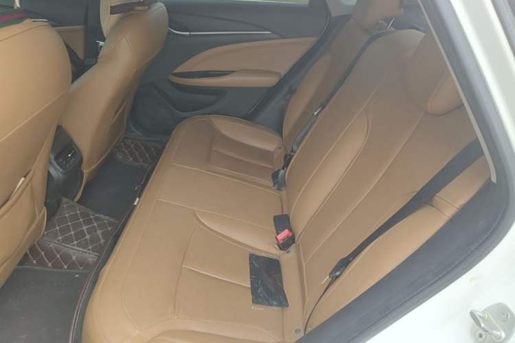 Used Buick GT 2018 18T Automatic Elite Model Left Rear Seat