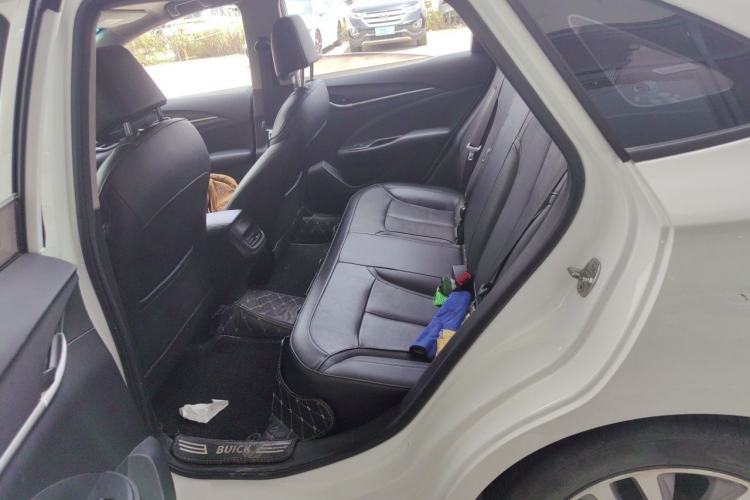 Used Buick GT 2018 18T Automatic Elite Model Left Rear Seat