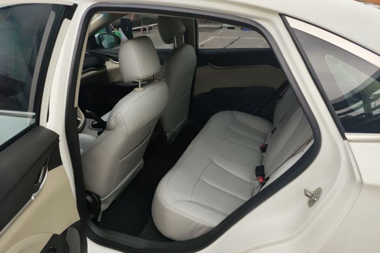 Used Buick GT 2018 15T Manual Entry-Level Version China V Standard Left Rear Seat