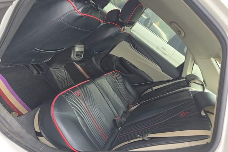Used Buick GT 2018 15T Manual Entry-Level Version China V Standard Left Rear Seat
