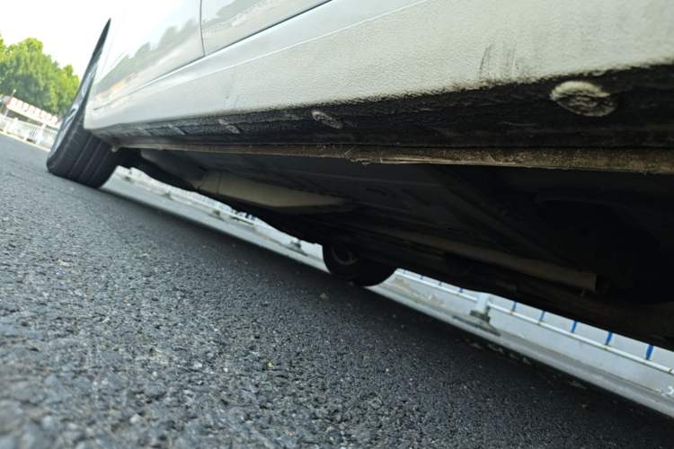 Used Buick GT 2018 18T Automatic Elite Model Left Side Sill