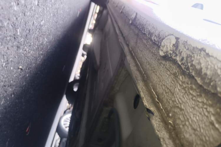 Used Buick GT 2018 18T Automatic Elite Model Left Side Sill