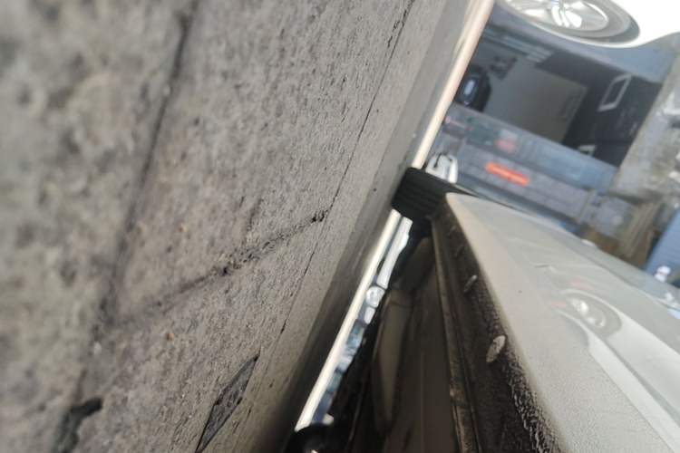 Used Buick GT 2018 18T Automatic Flagship Model Left Side Sill