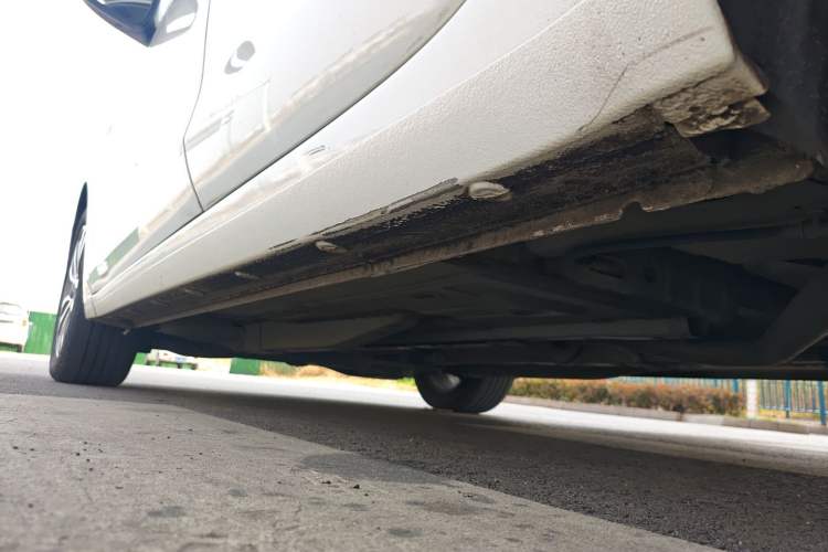 Used Buick GT 2018 18T Automatic Elite Model Left Side Sill