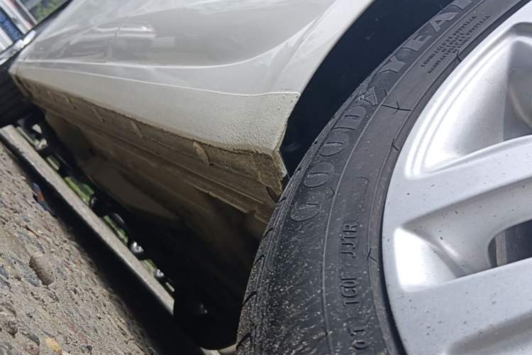 Used Buick GT 2018 15T Dual-Clutch Elite Model China V Standard Left Side Sill