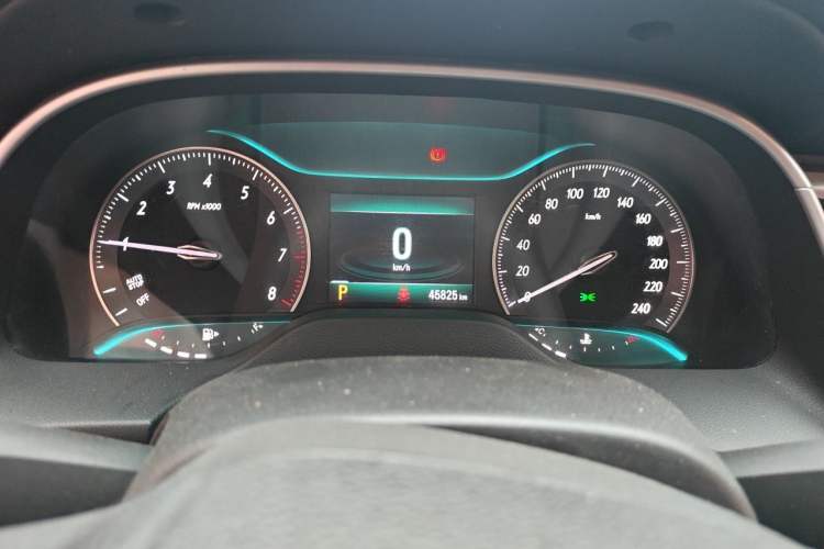 Used Buick GT 2018 18T Automatic Elite Model Odometer Close Up