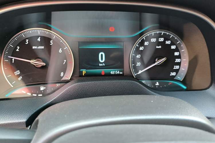 Used Buick GT 2018 15T Dual-Clutch Elite Model China V Standard Odometer Close Up