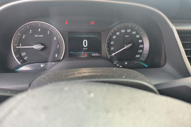 Used Buick GT 2018 15T Manual Elite Version China V Standard Odometer Close Up