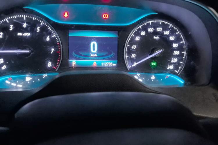 Used Buick GT 2018 18T Automatic Elite Model Odometer Close Up