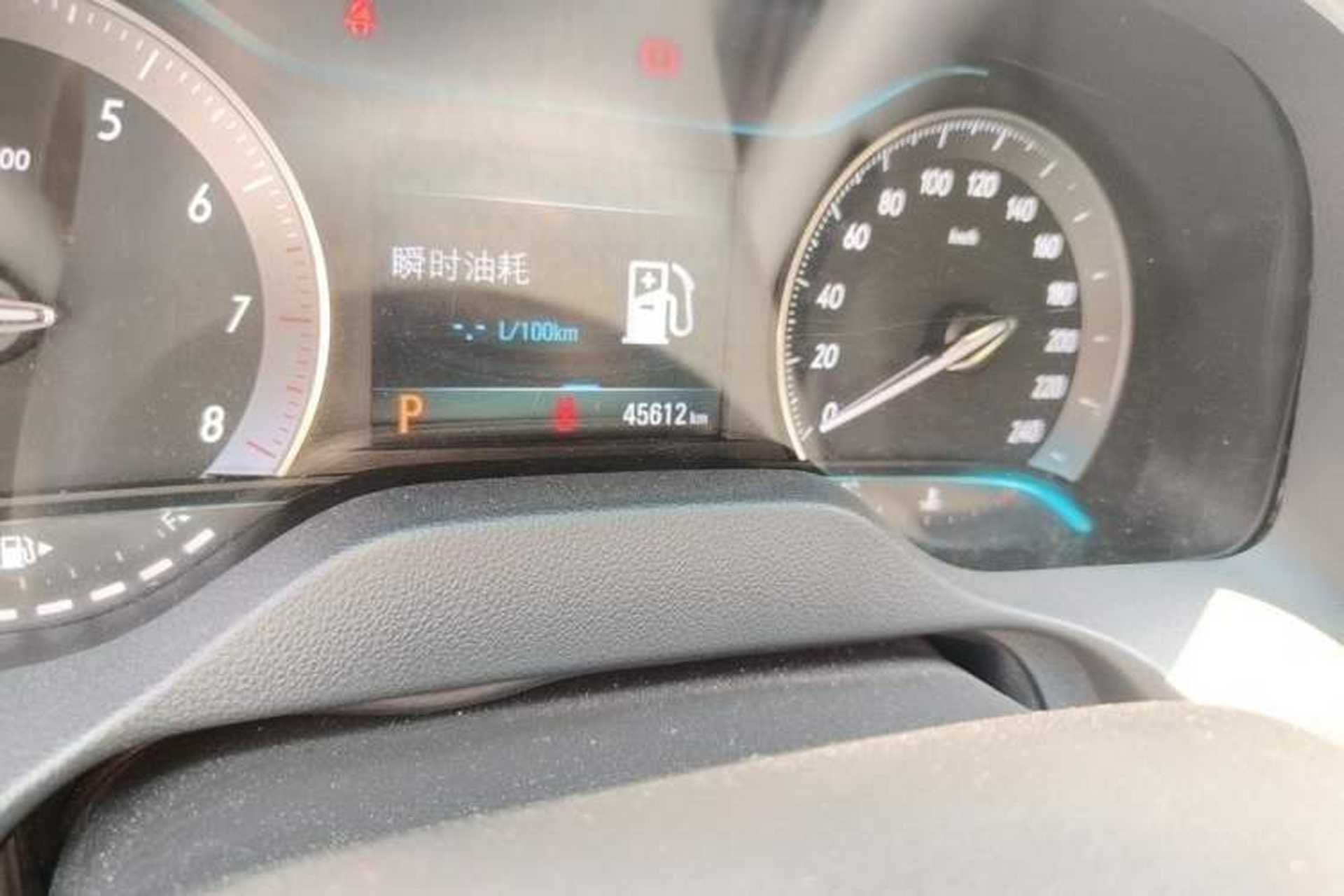 Used Buick GT 2018 18T Automatic Elite Model Odometer Close Up