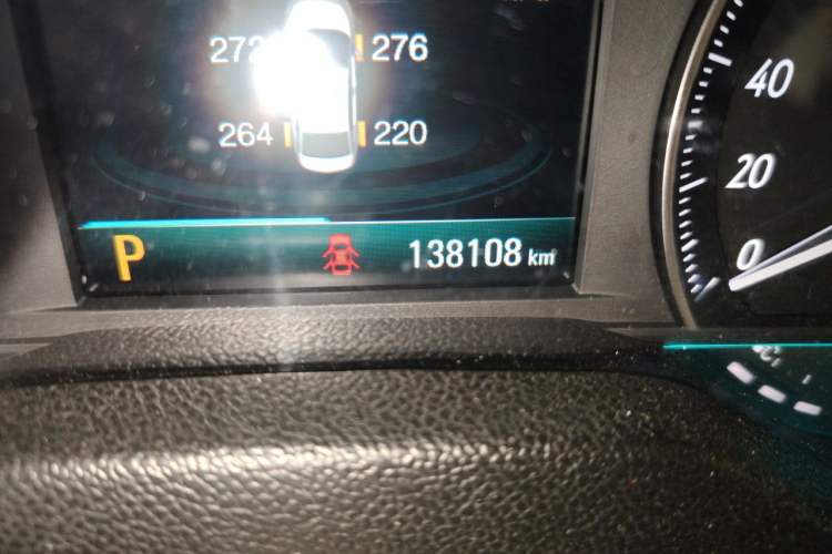 Used Buick GT 2018 15T Dual-Clutch Elite Model China V Standard Odometer Close Up