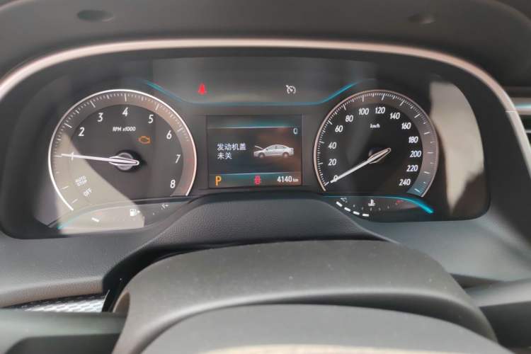 Used Buick GT 2018 18T Automatic Flagship Model Odometer Close Up