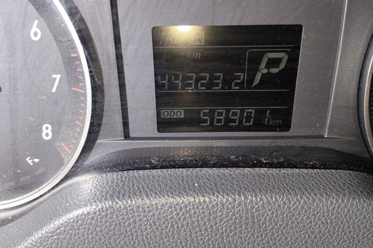 Used Buick GT 2018 15T Dual-Clutch Advanced Model China V Standard Odometer Close Up