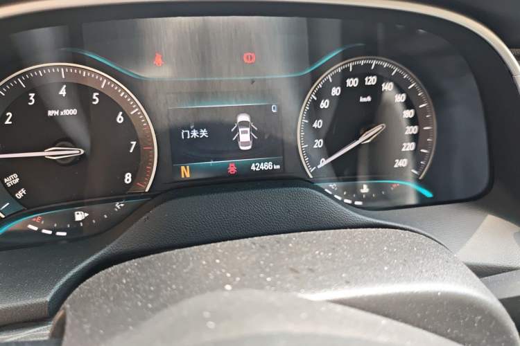 Used Buick GT 2018 15T Dual-Clutch Elite Model China V Standard Odometer Close Up