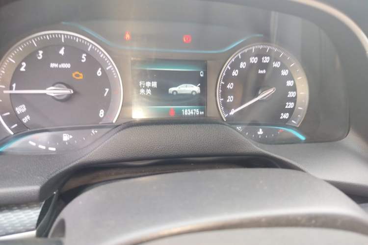 Used Buick GT 2018 18T Automatic Flagship Model Odometer Close Up
