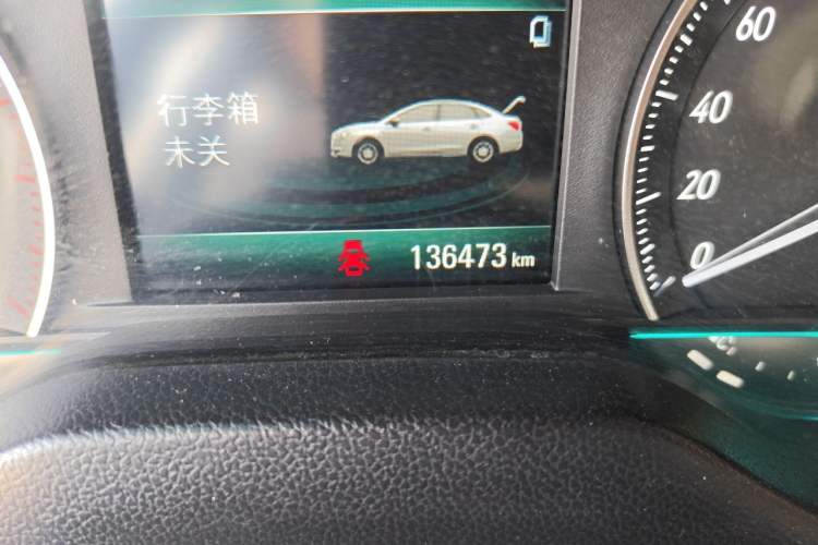 Used Buick GT 2018 15T Manual Elite Version China V Standard Odometer Close Up