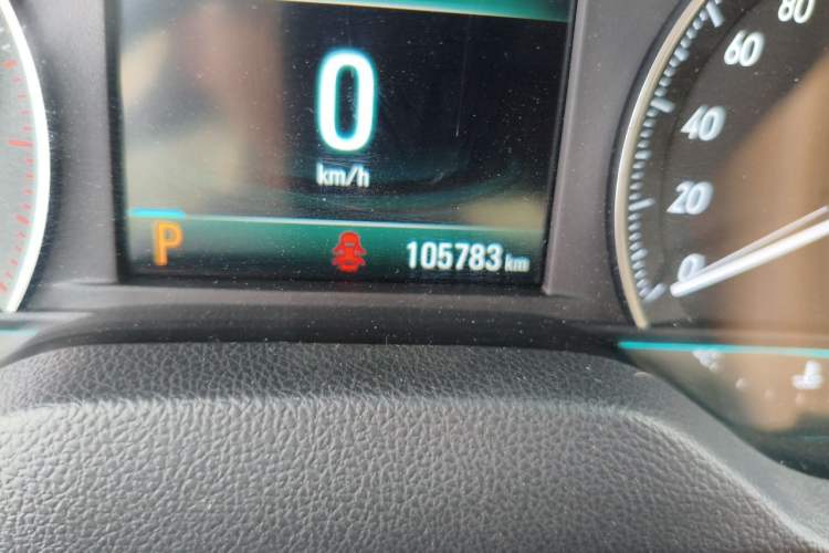 Used Buick GT 2018 18T Automatic Flagship Model Odometer Close Up