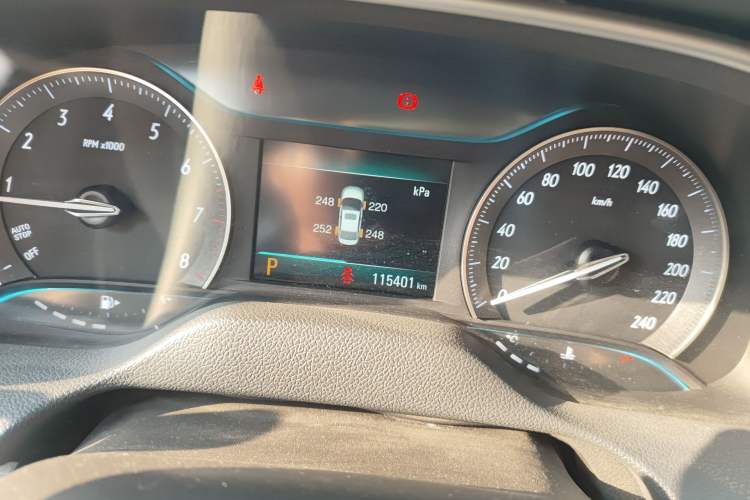 Used Buick GT 2018 18T Automatic Elite Model Odometer Close Up