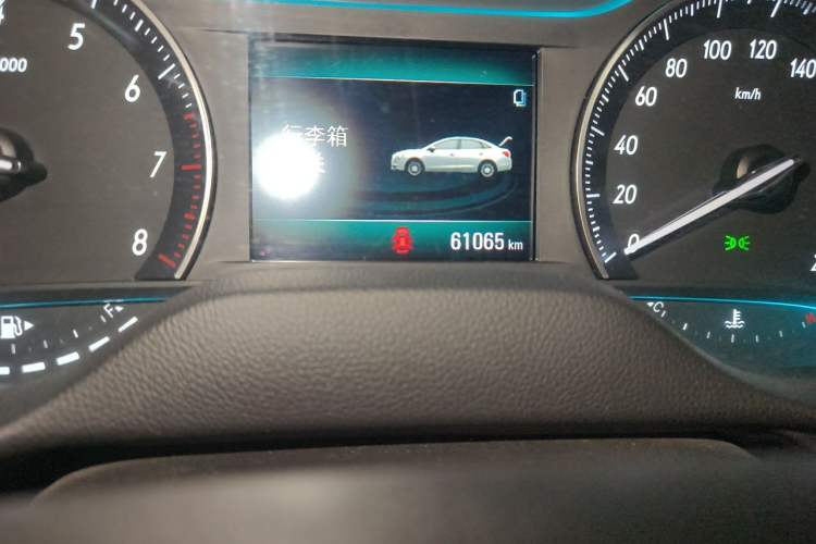Used Buick GT 2018 15T Manual Elite Version China V Standard Odometer Close Up