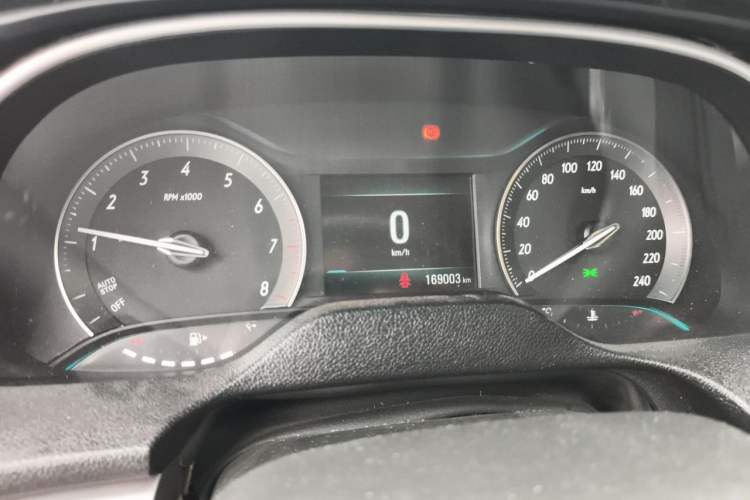 Used Buick GT 2018 15T Manual Elite Version China V Standard Odometer Close Up