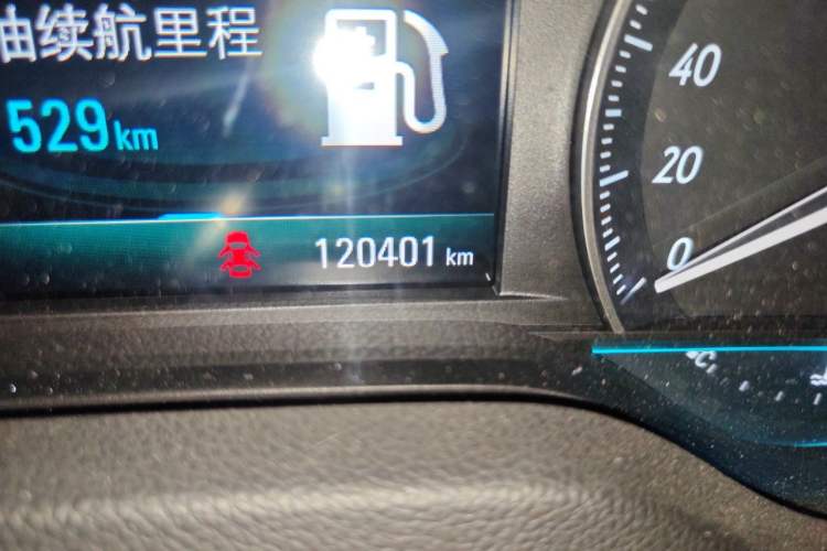 Used Buick GT 2018 15T Manual Elite Version China V Standard Odometer Close Up