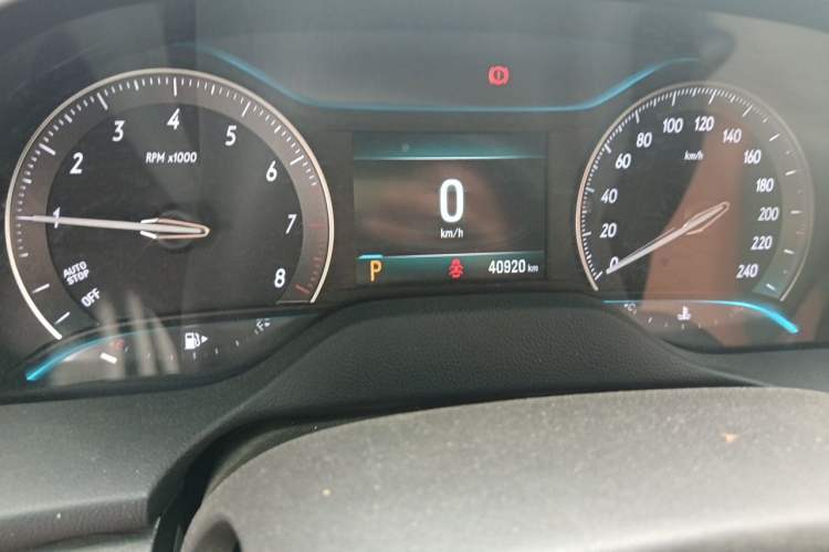 Used Buick GT 2018 15T Dual-Clutch Elite Model China V Standard Odometer Close Up