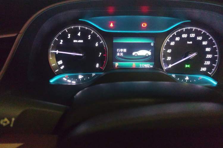 Used Buick GT 2018 15T Dual-Clutch Elite Model China V Standard Odometer Close Up
