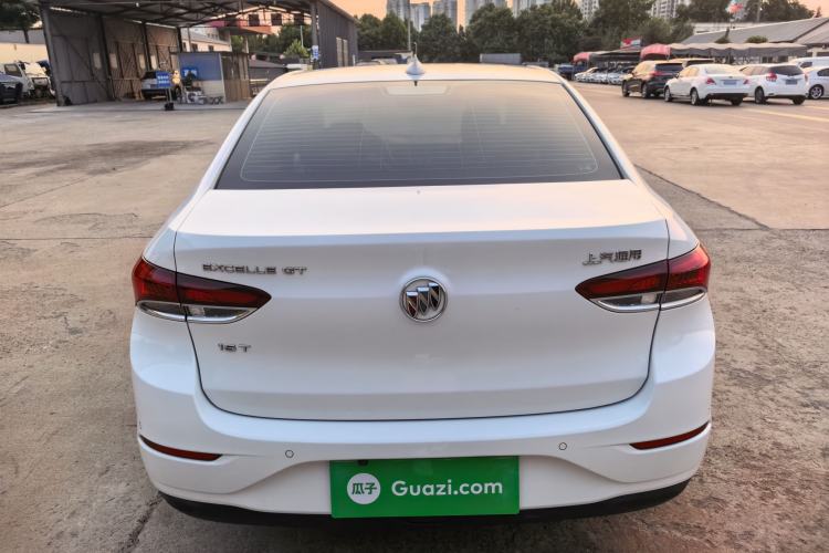 Used Buick GT 2018 15T Manual Elite Version China V Standard Rear
