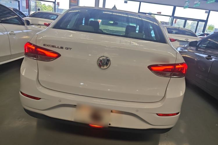 Used Buick GT 2018 15T Manual Elite Version China V Standard Rear