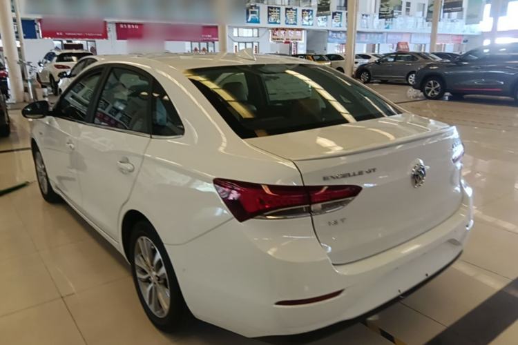Used Buick GT 2018 18T Automatic Flagship Model Rear Left 45 Deg