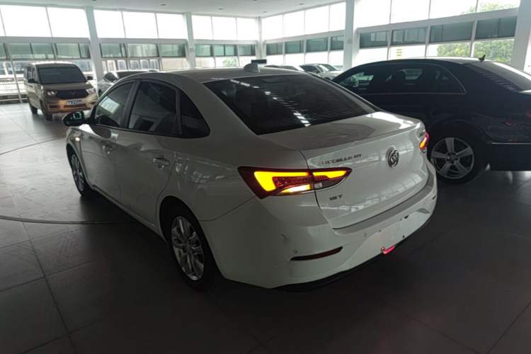 Used Buick GT 2018 15T Dual-Clutch Elite Model China V Standard Rear Left 45 Deg
