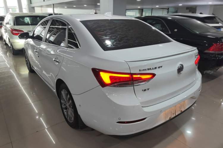 Used Buick GT 2018 18T Automatic Flagship Model Rear Left 45 Deg