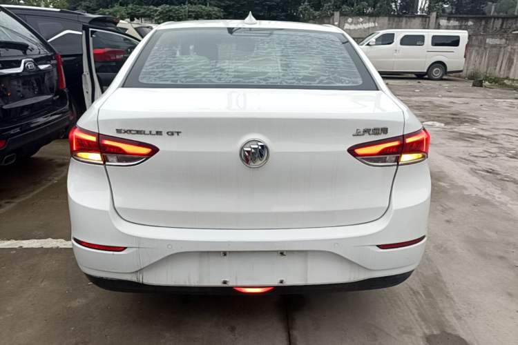 Used Buick GT 2018 15T Dual-Clutch Elite Model China V Standard Rear