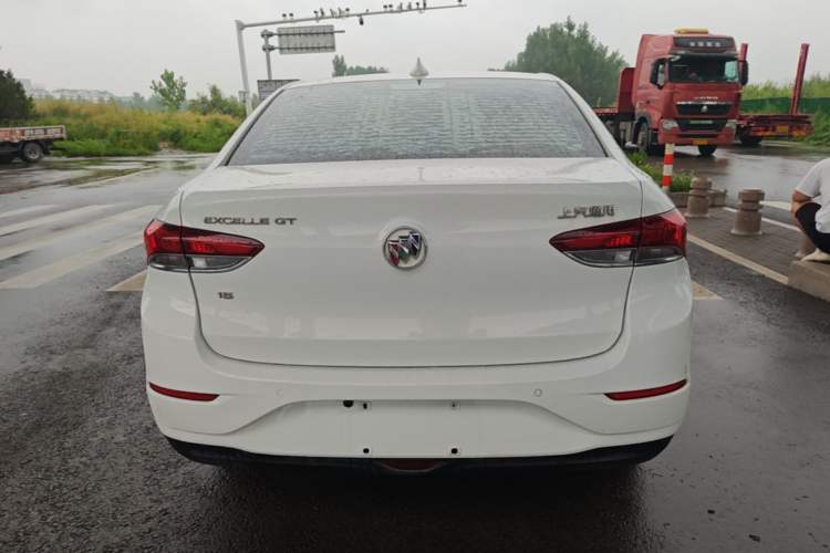 Used Buick GT 2018 15T Dual-Clutch Elite Model China V Standard Rear