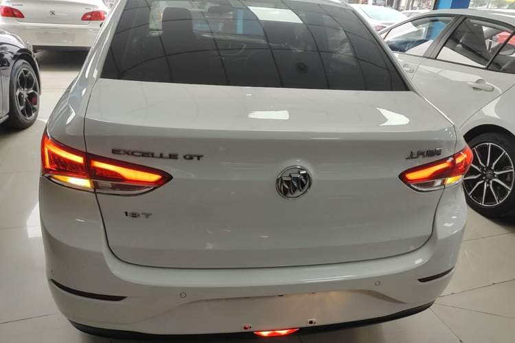 Used Buick GT 2018 18T Automatic Elite Model Rear