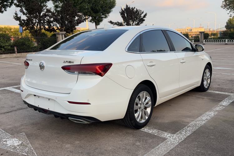 Used Buick GT 2018 15T Dual-Clutch Elite Model China V Standard Rear Right 45 Deg